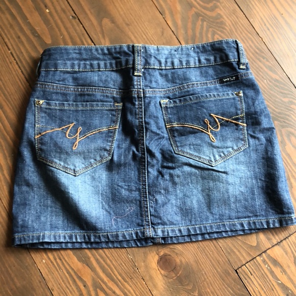 Jean skirt - Picture 2 of 6